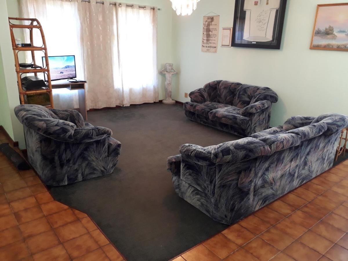 Dj's In Table View Bed & Breakfast Cape Town