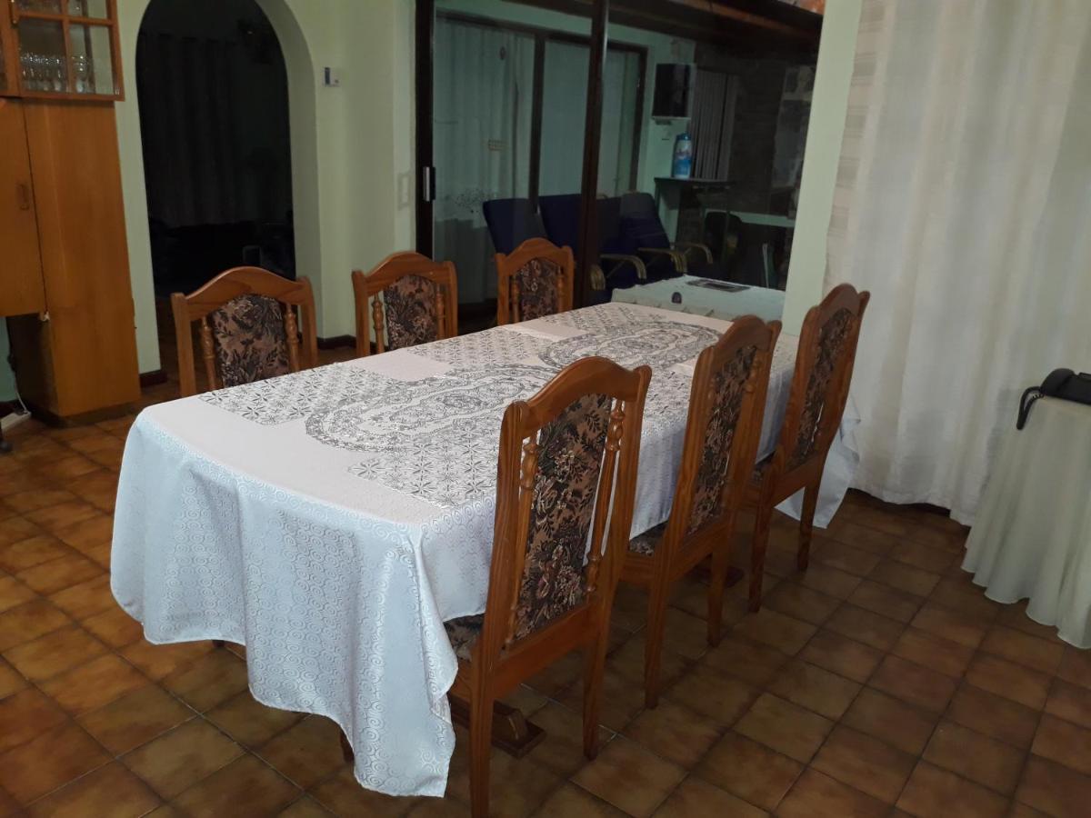 Bed & Breakfast Dj's In Table View 3*